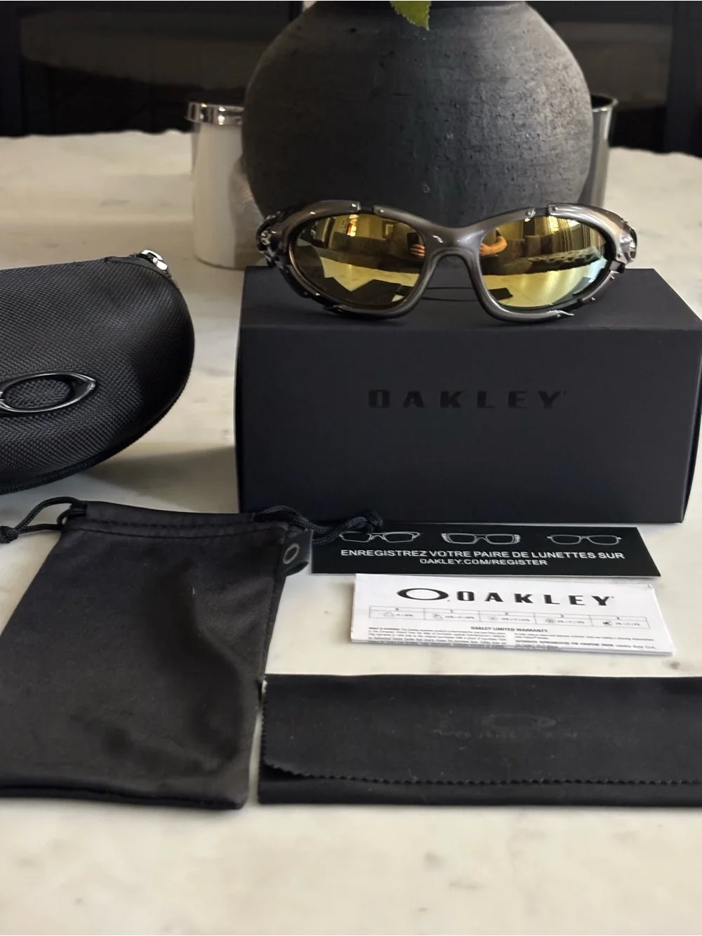 Oakley PLATE Vintage Sunglasses